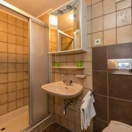Teufenbachgut Guest house Lend