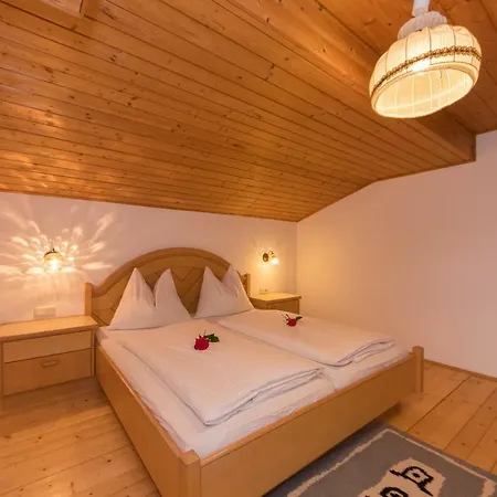 Teufenbachgut Guest house Lend