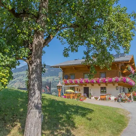 Teufenbachgut Guest house Lend